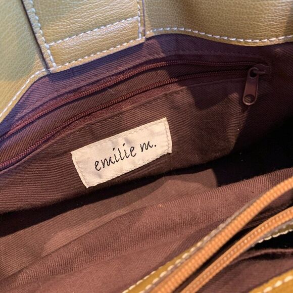 Emilie M purse, handbag, vegan leather, multiple pockets, holds iphone, EUC - Picture 7 of 16
